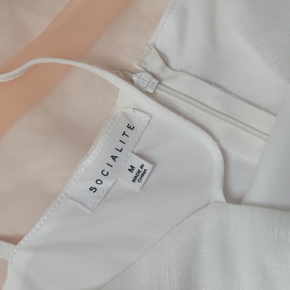 Socialite white dress sz Med - Picture 3 of 11